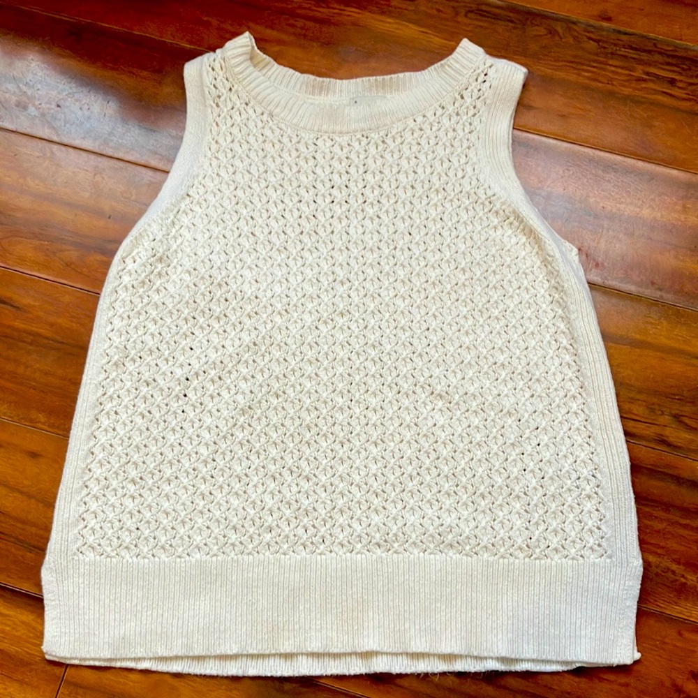 Sleeveless top